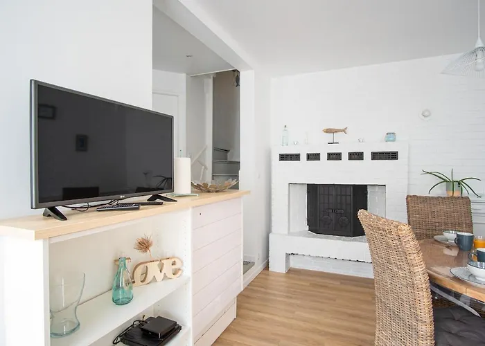 Maison De Pêcheur - L'oiseau Bleu